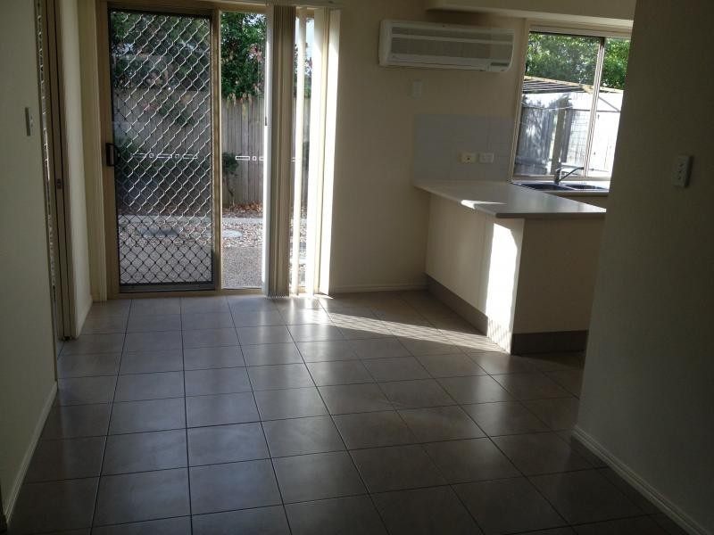 86 Johnston Street, Carina QLD 4152