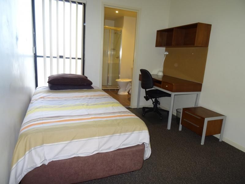 57B / 1848 Logan Road, Upper Mount Gravatt QLD 4122