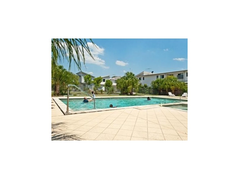 40 Gledson Street, North Booval QLD 4304