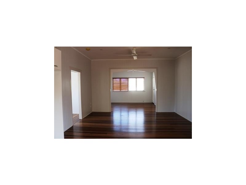 116 Cypress St, Torquay QLD 4655