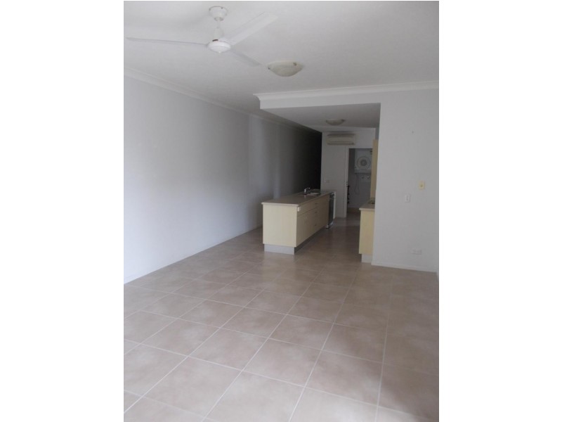 28/93-95 McLeod Street, Cairns QLD 4870