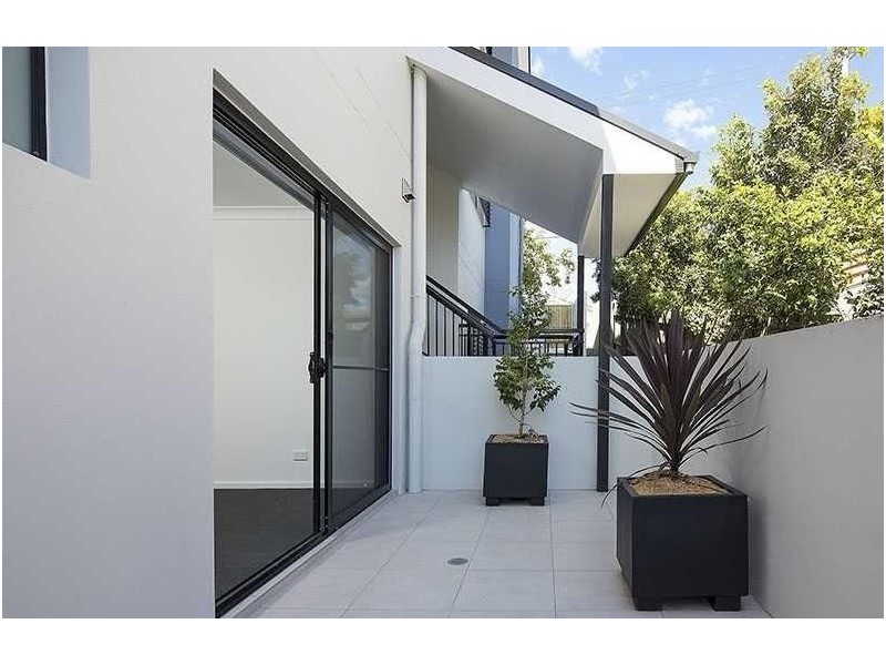 2 Dorset St, Ashgrove QLD 4060