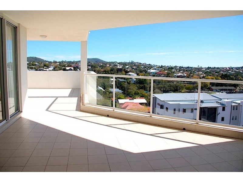 30 / 51 Dunmore Terrace, Auchenflower QLD 4066
