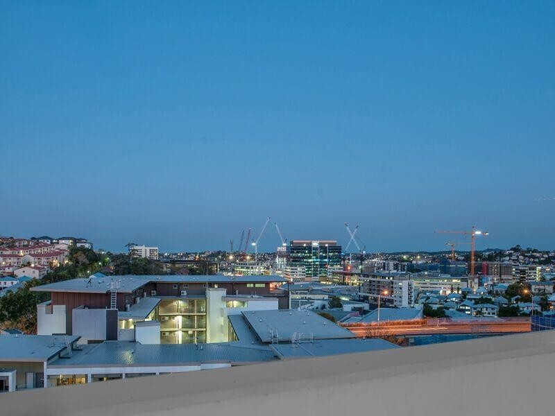 8 Jeays Street, Bowen Hills QLD 4006