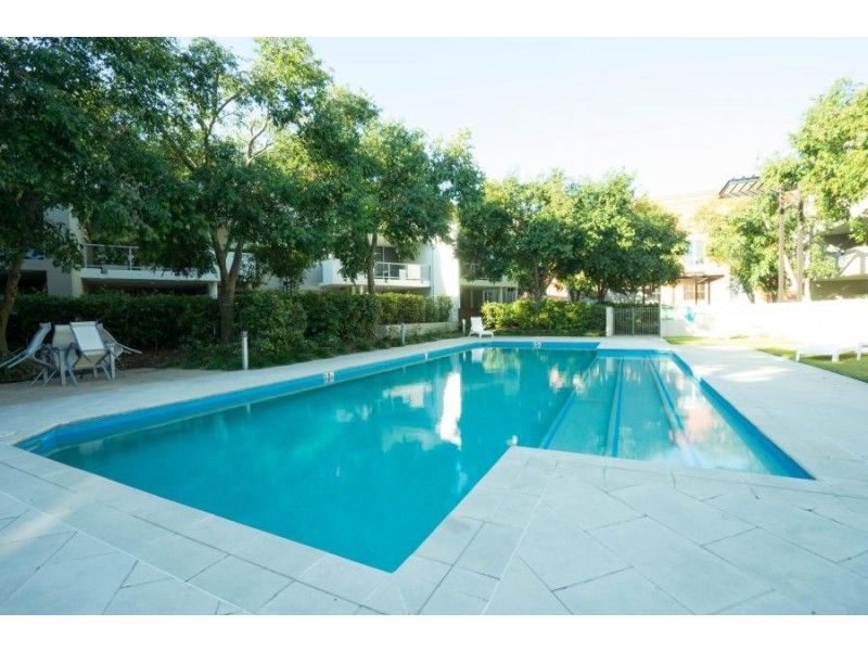 71 BEESTON, Teneriffe QLD 4005