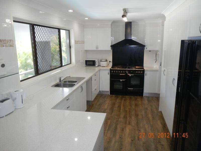 30 Bourton Rd, Merrimac QLD 4226