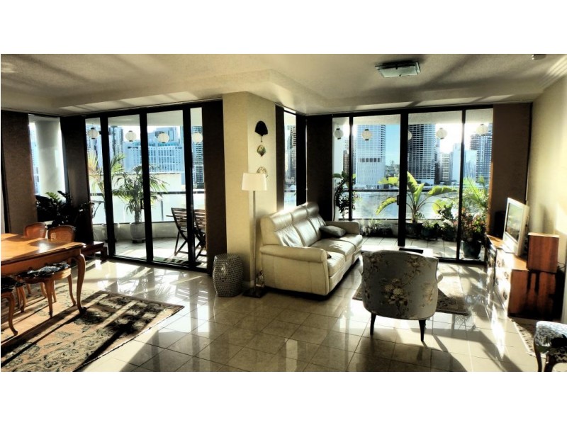 62 / 321 Main street, Kangaroo Point QLD 4169