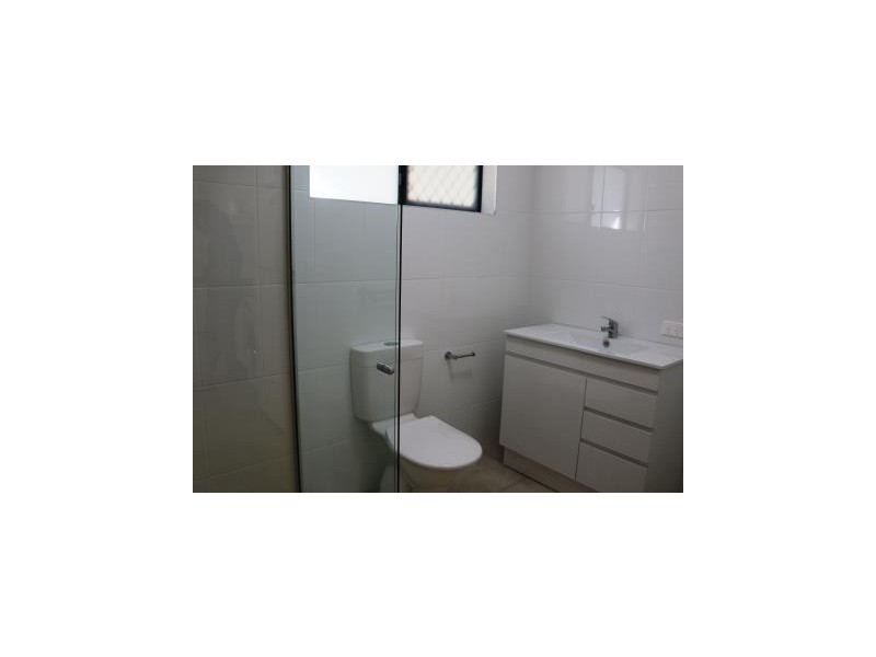 116B Cypress St, Torquay QLD 4655