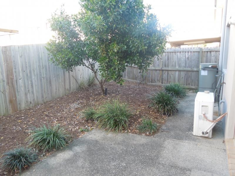 15 Johnston Street, Carina QLD 4152