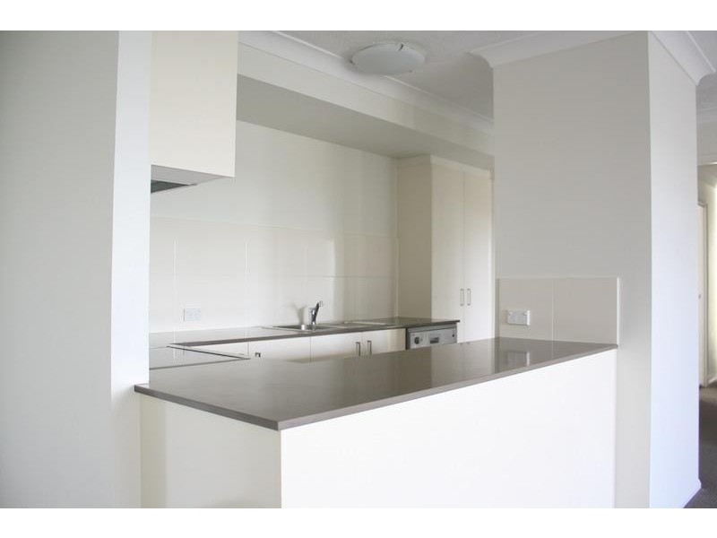 1J/35 Hamilton Road, Moorooka QLD 4105