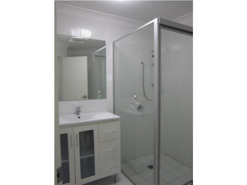 29 / 128 Benowa Road, Southport QLD 4215
