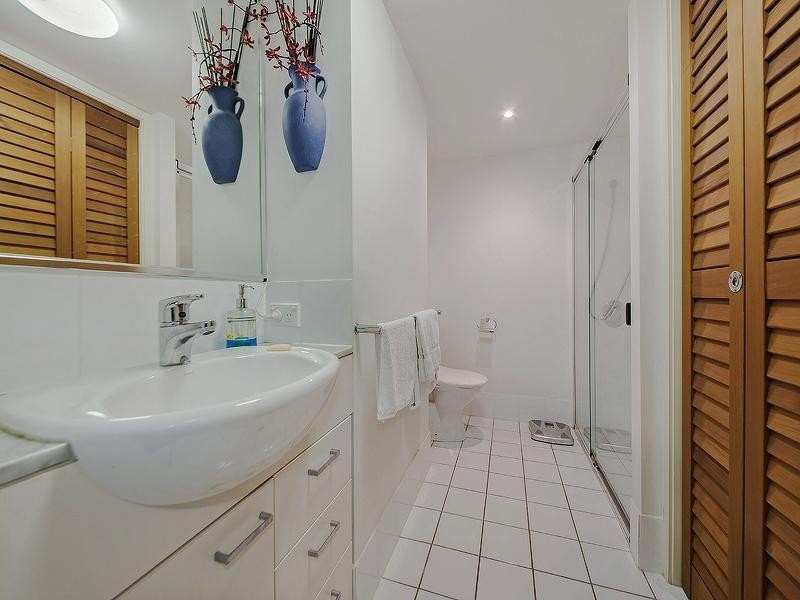 21 Patrick Lane, Toowong QLD 4066