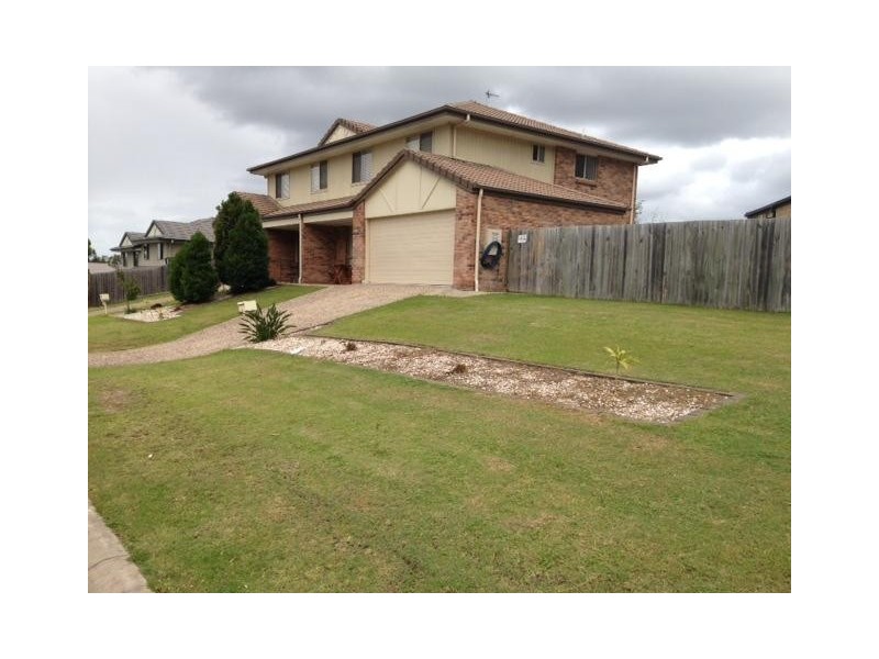 2/17 Mungana Drive, Upper Coomera QLD 4209