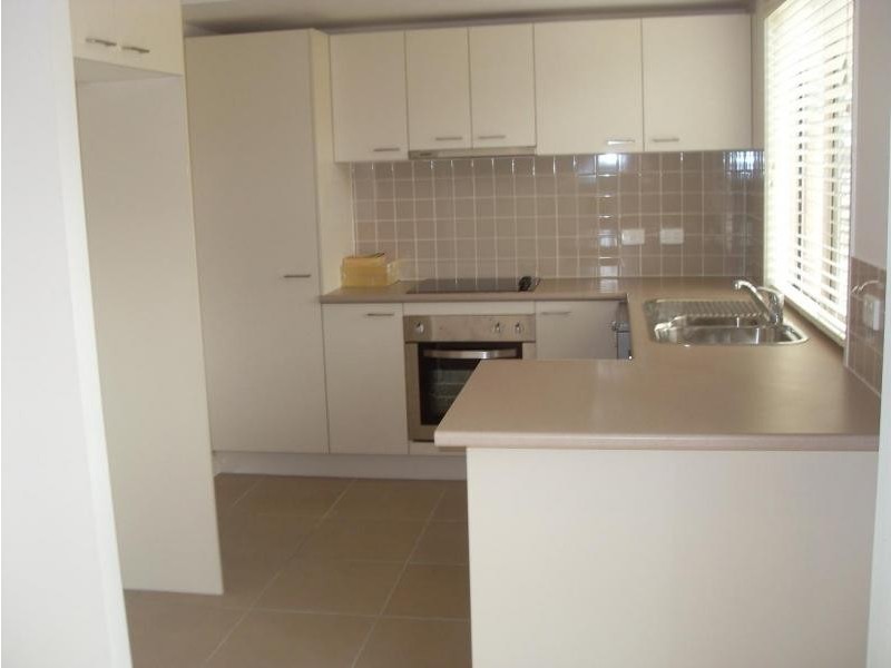 2/17 Mungana Drive, Upper Coomera QLD 4209