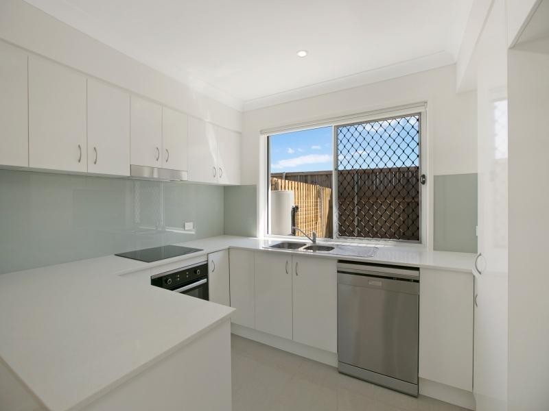 57 Charles Canty Drive, Wellington Point QLD 4160