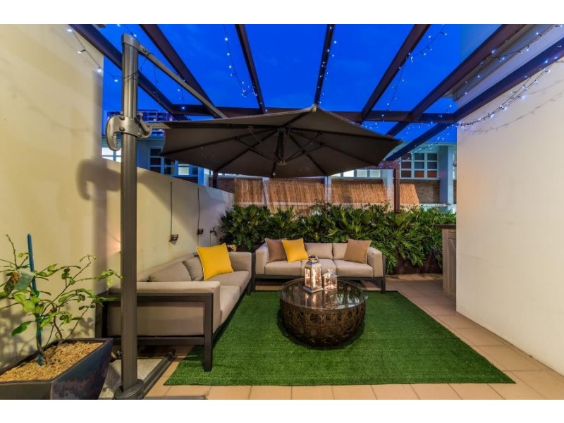 82 Berwick St, Fortitude Valley QLD 4006