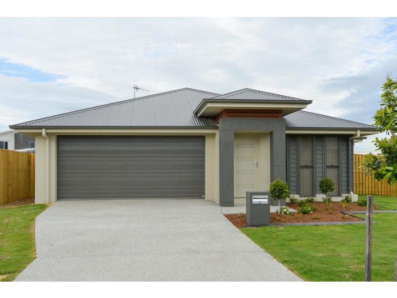 34 Cova Boulevard, Hope Island QLD 4212