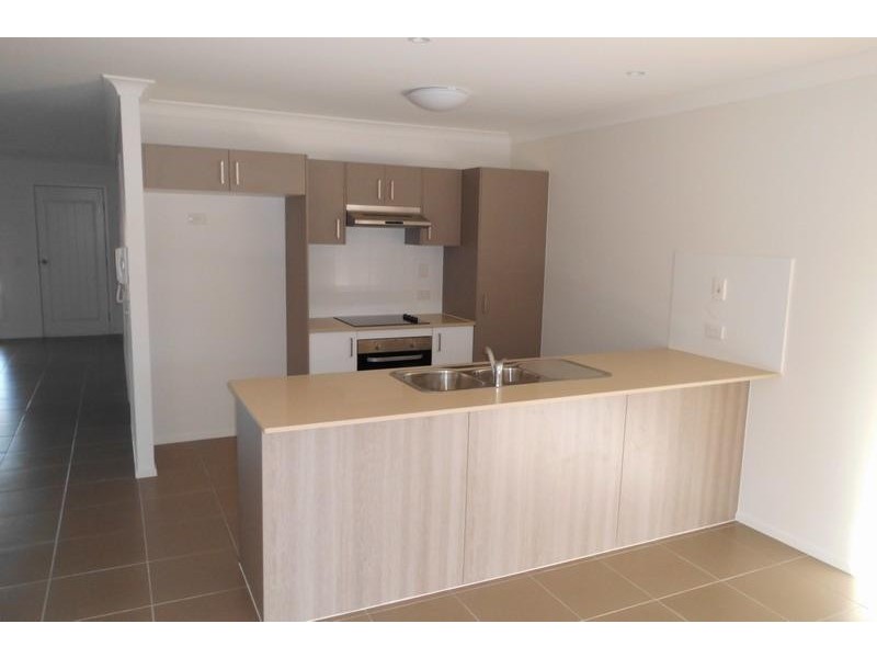 22 / 230 Pulgul St, Urangan QLD 4655