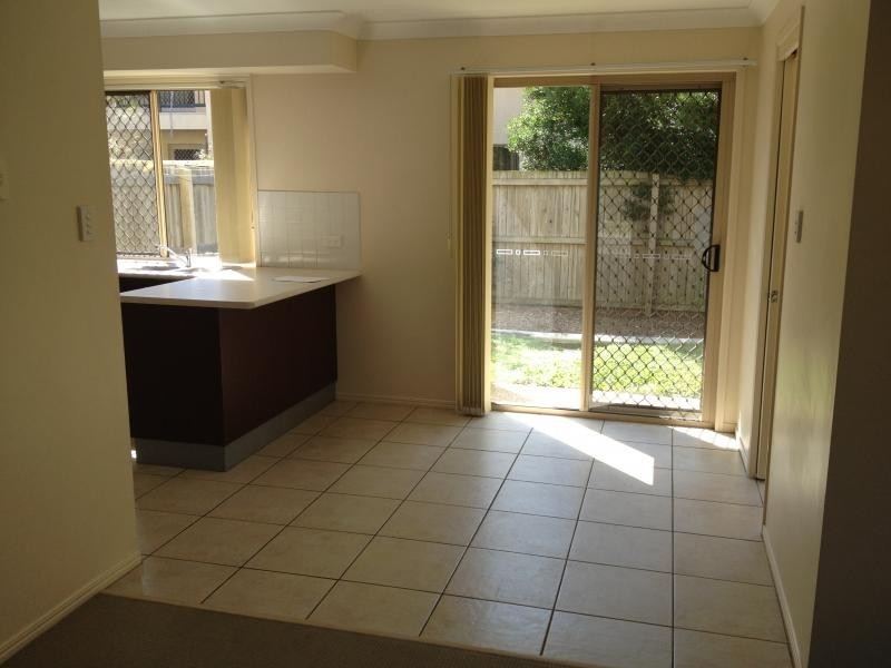 24 Johnston Street, Carina QLD 4152