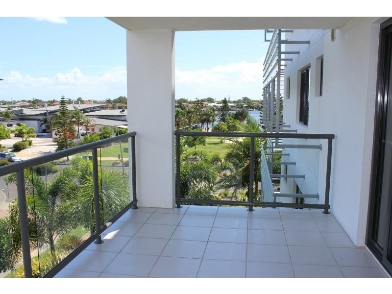 47 / 4 Grand Parade, Parrearra QLD 4575