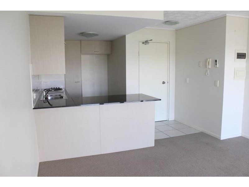 47 / 4 Grand Parade, Parrearra QLD 4575