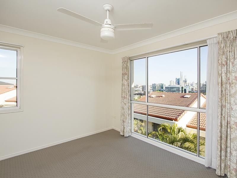 7 Boyd, Bowen Hills QLD 4006