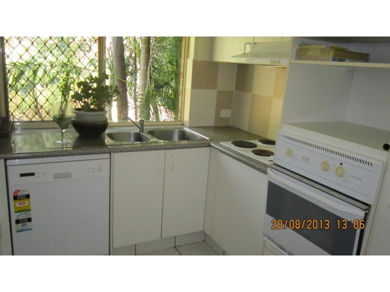 1/32 Riverview Rd, Nerang QLD 4211