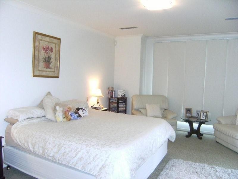 3206 Central Place, Carrara QLD 4211