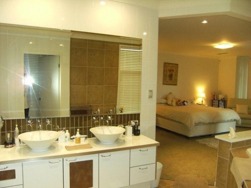 3206 Central Place, Carrara QLD 4211