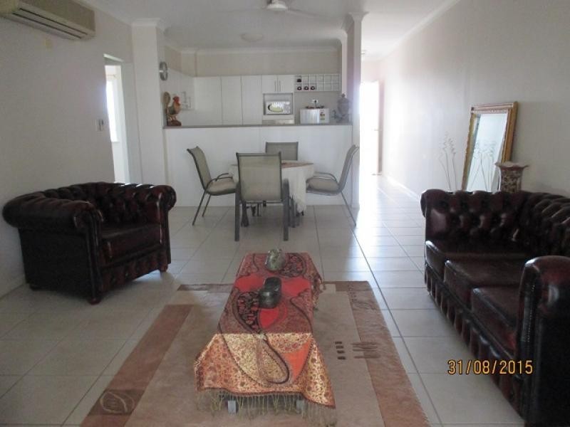 24/ 42 Warburton Street, North Ward QLD 4810