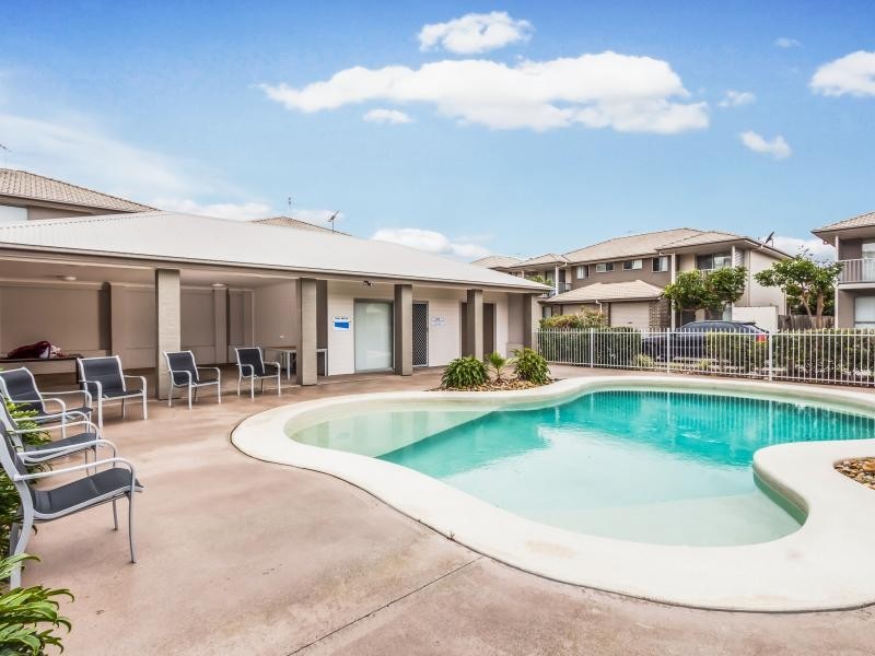 8 Ruocco St, Bracken Ridge QLD 4017