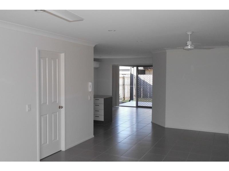 136 / 230 Pulgul St, Urangan QLD 4655