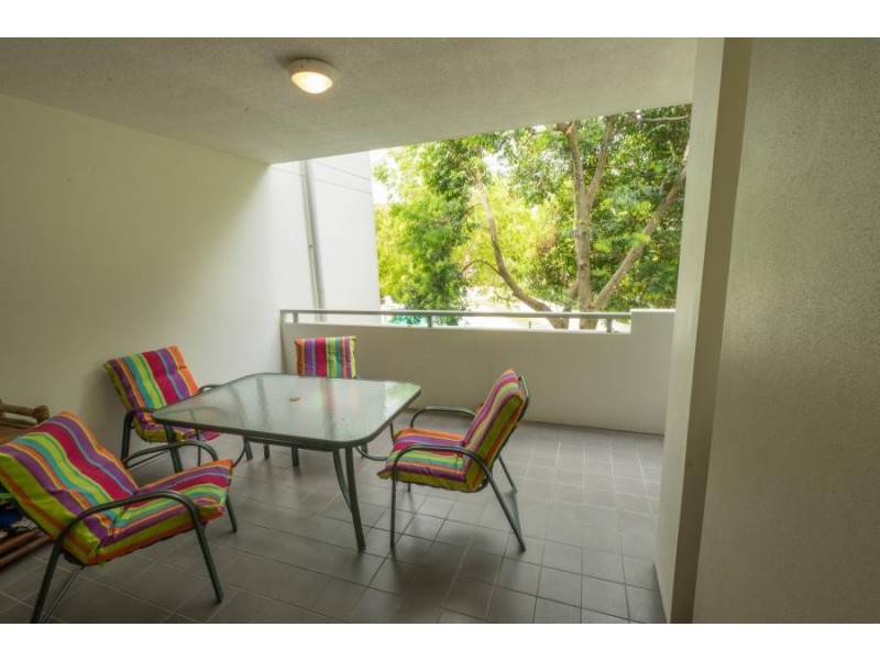 71 BEESTON, Teneriffe QLD 4005