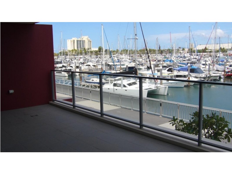 2102/6 Mariners Drive, Townsville City QLD 4810