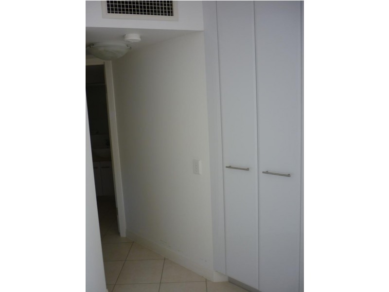 unit 202 / 241 Esplanade, Pialba QLD 4655