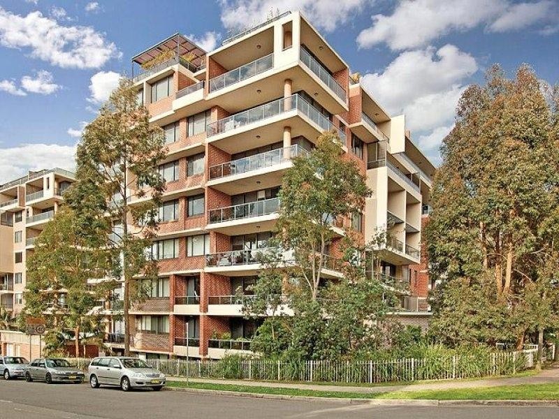 203/19-25 Leonard Street, Waitara NSW 2077