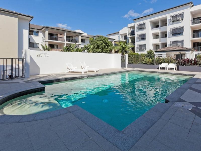 52 NEWSTEAD TERRACE, Newstead QLD 4006