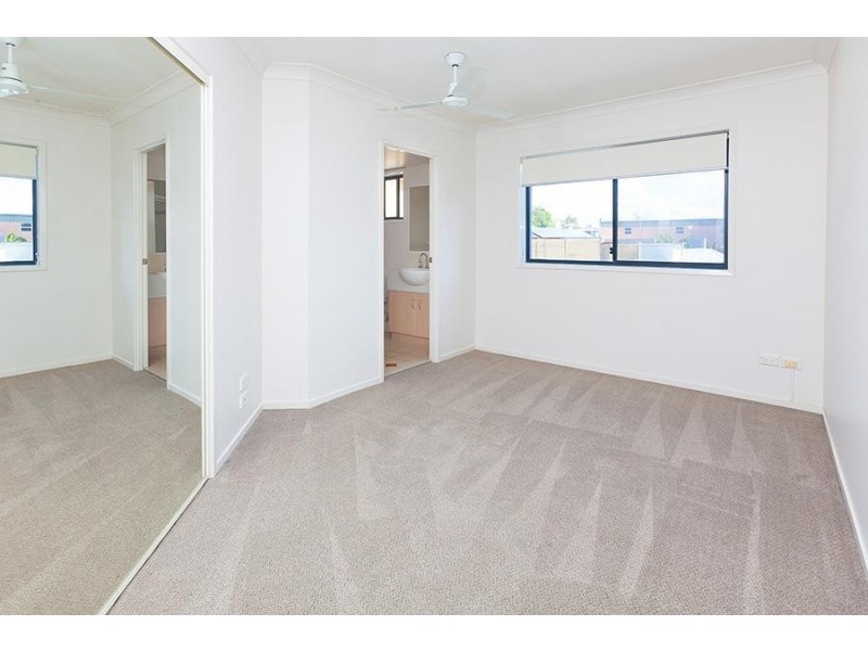 52 NEWSTEAD TERRACE, Newstead QLD 4006