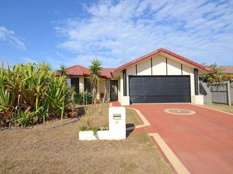 52 Endeavour Way, Eli Waters QLD 4655