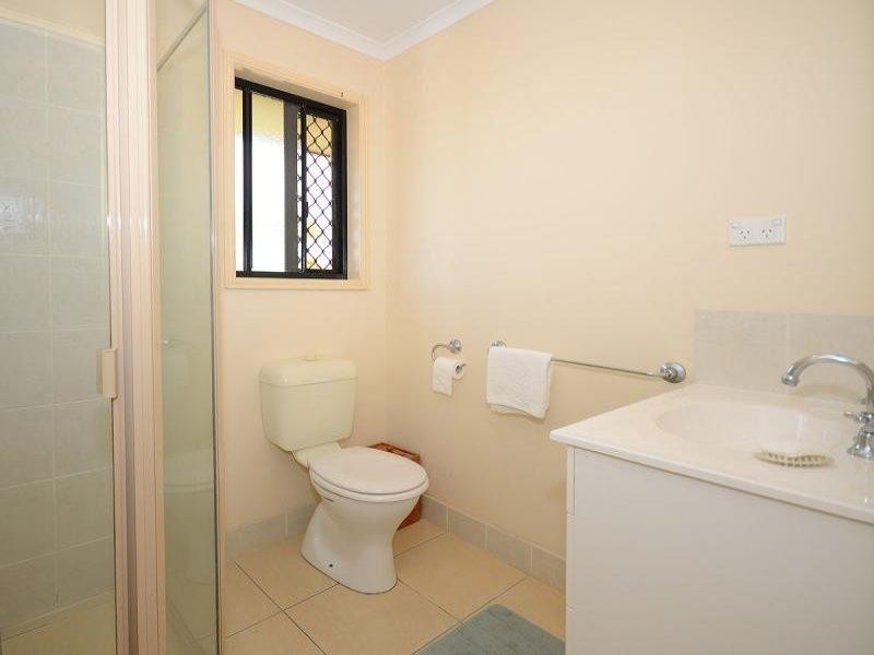 52 Endeavour Way, Eli Waters QLD 4655