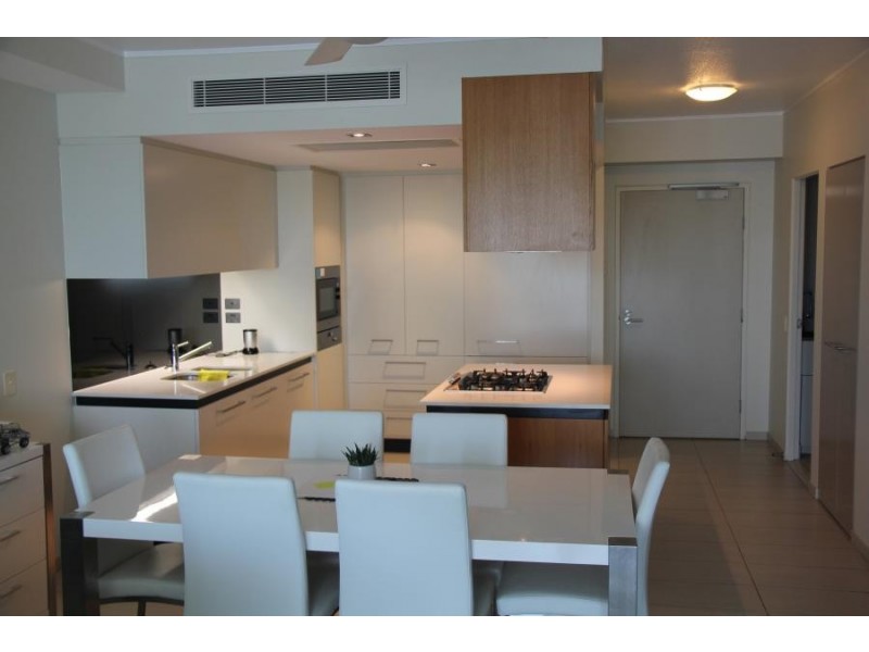 1306/6 Mariners Drive, Townsville City QLD 4810