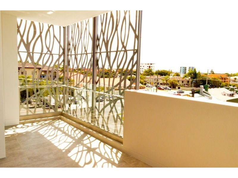 205/26-28 Gray Street, Southport QLD 4215