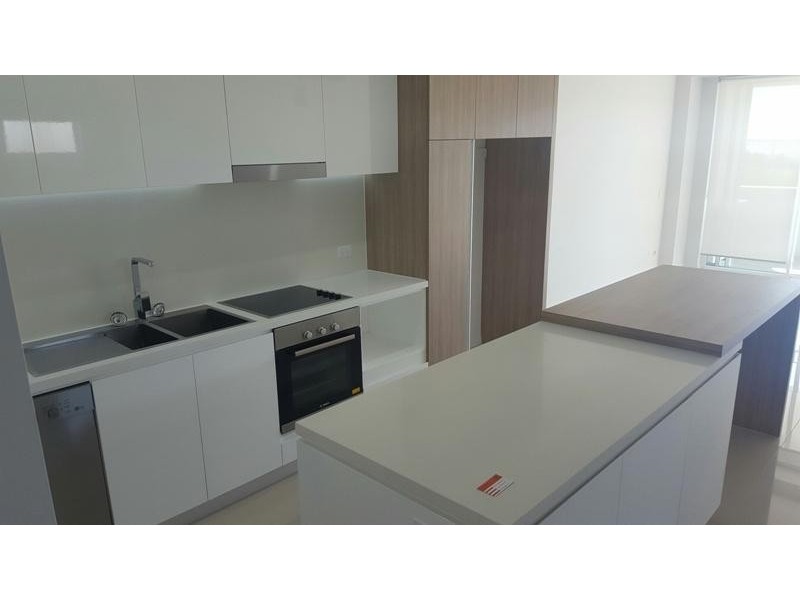 604/26 Gray Street, Southport QLD 4215