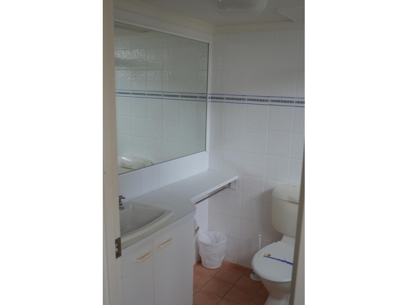 38 Enderley Ave, Surfers Paradise QLD 4217