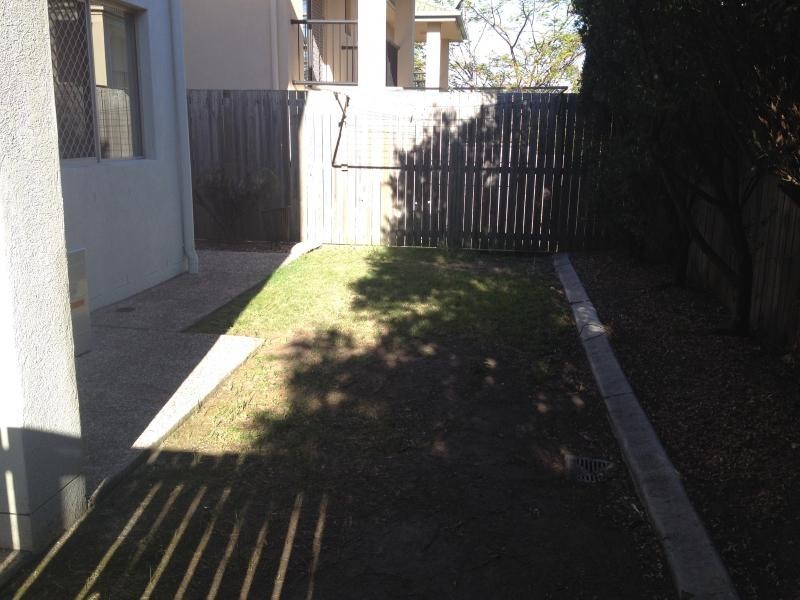 53 Johnston Street, Carina QLD 4152