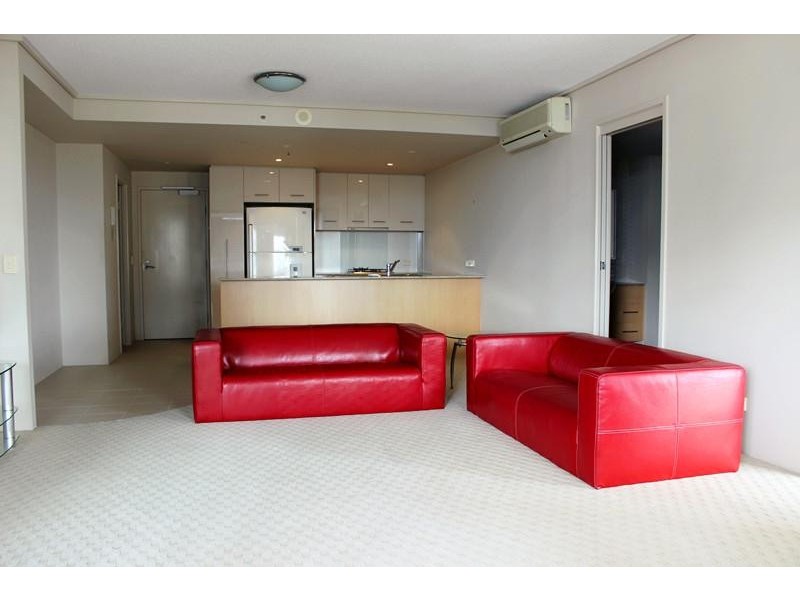 105 Scarborough Street, Southport QLD 4215