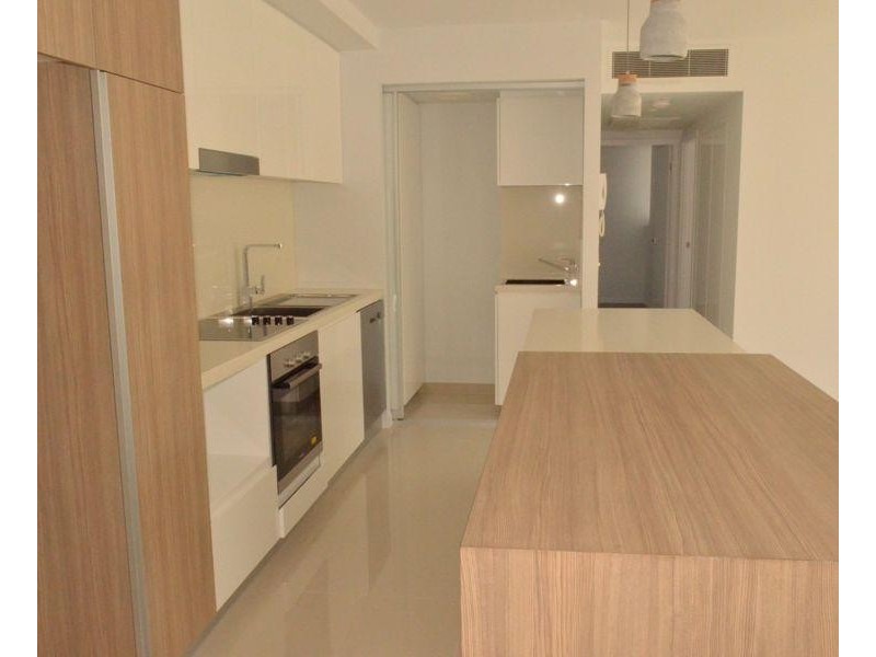 201/26-28 Gray Street, Southport QLD 4215