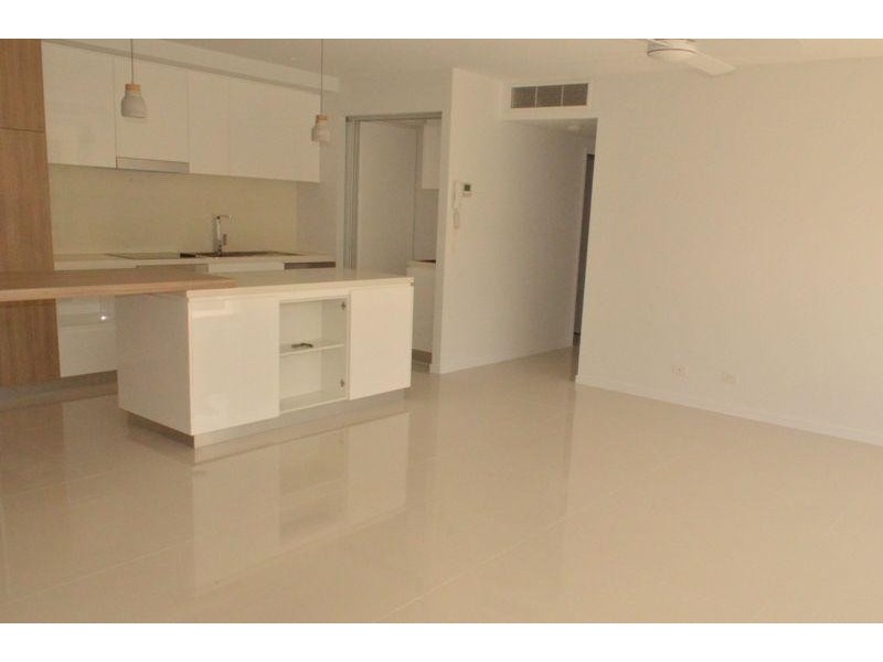 201/26-28 Gray Street, Southport QLD 4215