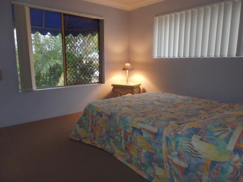 2/144 MARINE PARADE, Southport QLD 4215