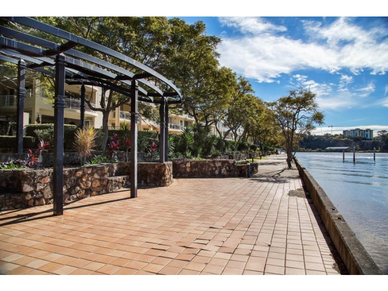 50 Rotherham Street, Kangaroo Point QLD 4169